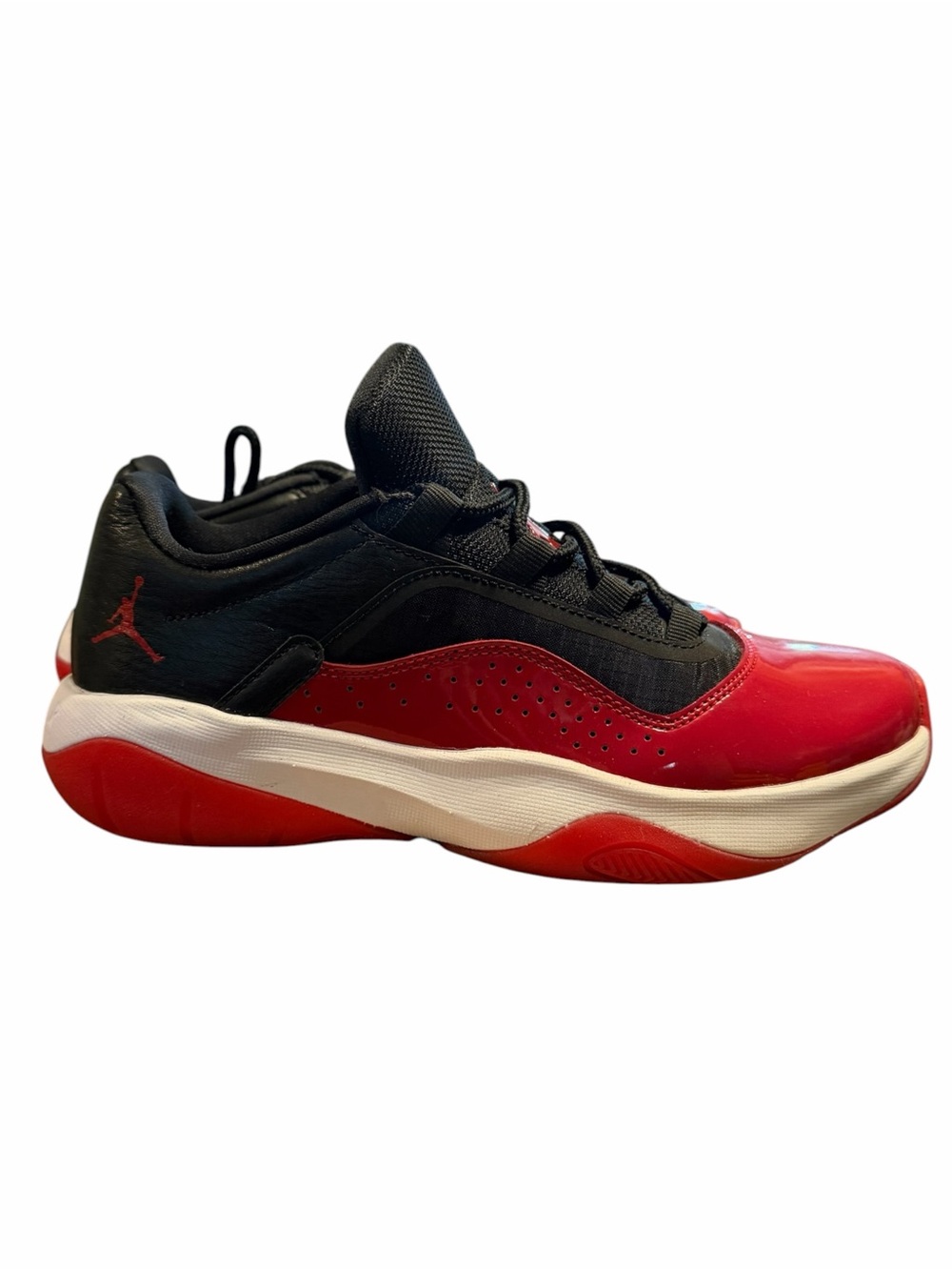 Jordan Low Top Sneakers in Black, Red & White